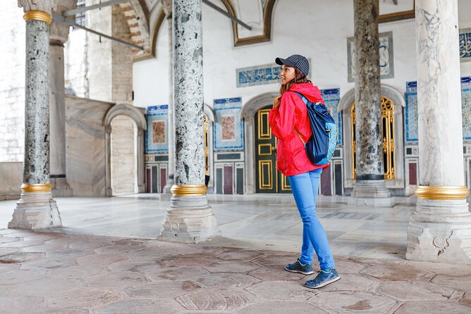 Topkapi Palace and Harem Guided tour with Skip-the-Line Tickets - Meeting at the Fountain of Ahmed III: Don’t Lose Time