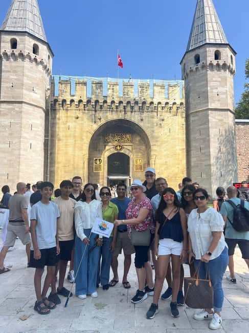 Topkapi Palace & Harem, Skip-the-Line Entry with SMALL GROUP - Fast-track value: why skipping Topkapi lines actually matters