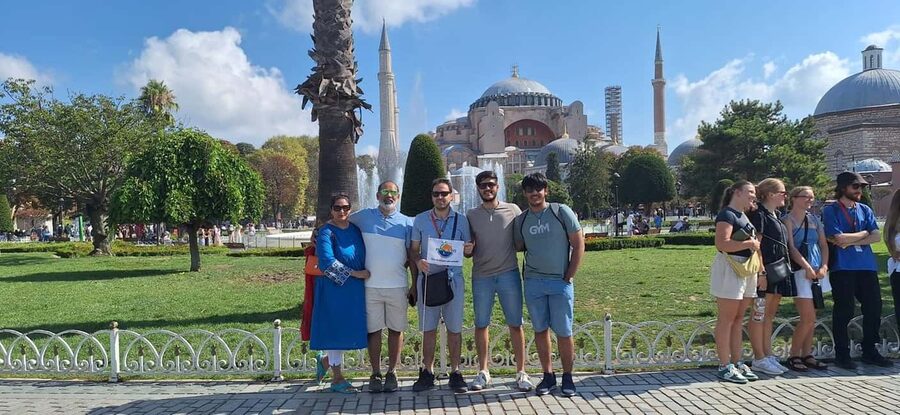 Topkapi Palace & Harem, Skip-the-Line Entry with SMALL GROUP - How much extra time should you plan after the guide ends?
