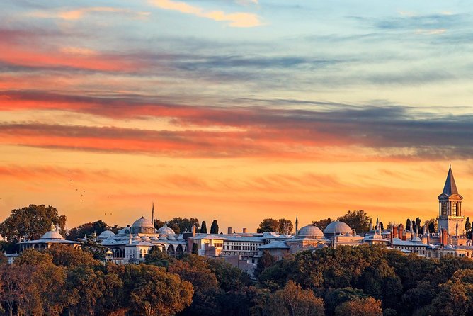 Topkapi Palace Skip-The-Line Entry with Guided Tour - Skip-the-line at Topkapi: what you really save time on