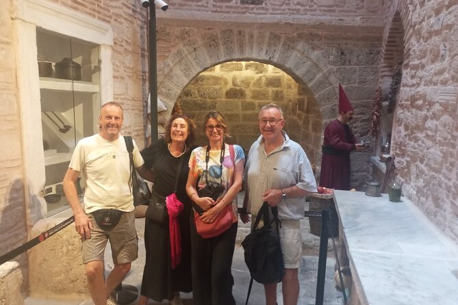 Topkapi Palace tour with Harem,guide is included,ticket is extra - Group Size, English, and Pacing That Helps in Crowds