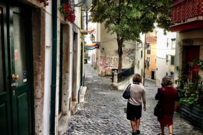 Tour del Castillo y Alfama - Alfama’s quieter corners and why the route feels different
