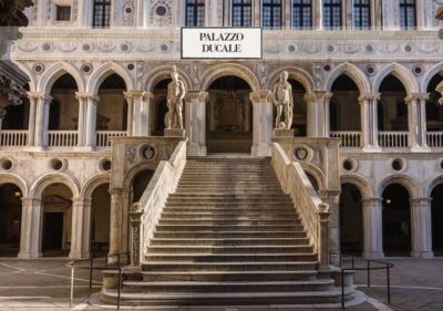 Tour of Doge's Palace and Gondola Ride - Meeting point in St. Mark’s Square and the timing gap you should plan for
