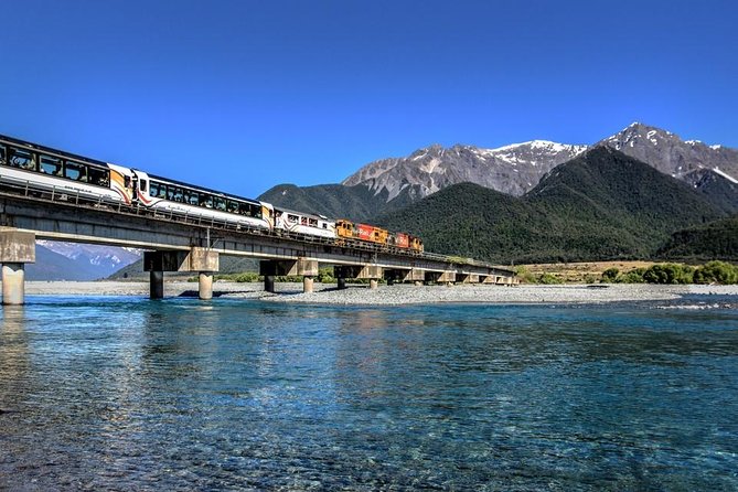 TranzAlpine Train, Arthur's Pass and Castle Hill Day Trip - Arthur’s Pass National Park visitor centre and village time