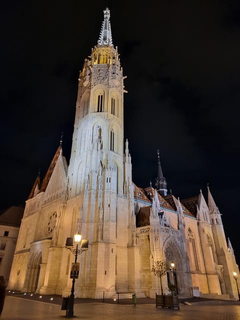 True Crime Walking Tour in the Buda Castle district - Price and Value: Is $20 Worth It?