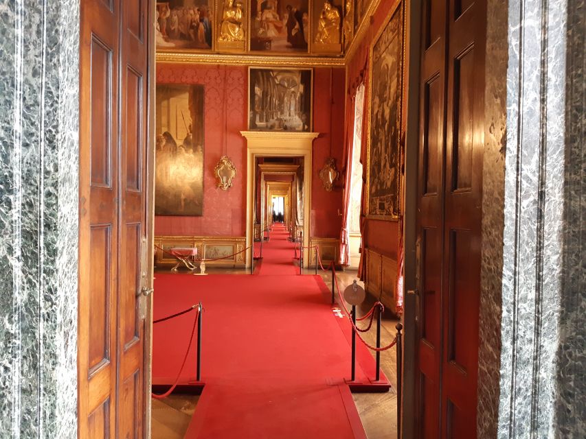 Turin: Royal Palace & Cathedral Tour w/ Skip-the-line Entry - Royal Palace rooms: Savoy splendor without the wandering