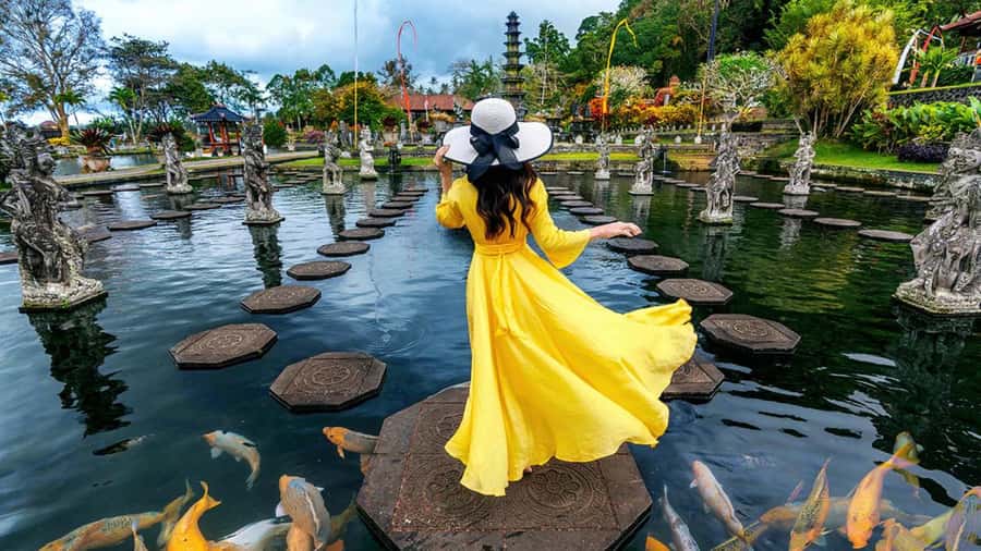 Ubud: Heaven Gate Lempuyang, Water Palace & Waterfall Tour - A 10-hour Ubud day: why this route works