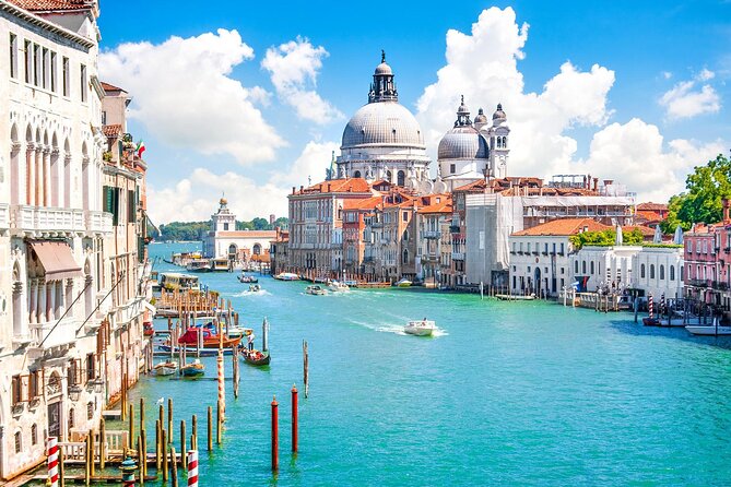 Venice 3,5 hrs tour: Doge's Palace, St Mark's and Hidden Gems - The real value: skipping lines at two top Venice sights