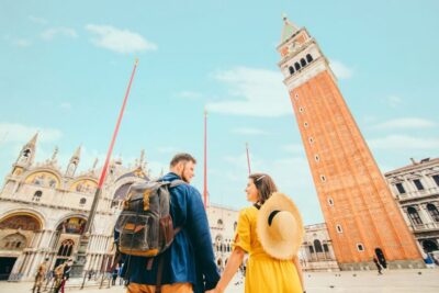 Venice: Basilica and Doge's Palace Tour with Gondola Ride - Getting started: meeting point and timing that keep you from running