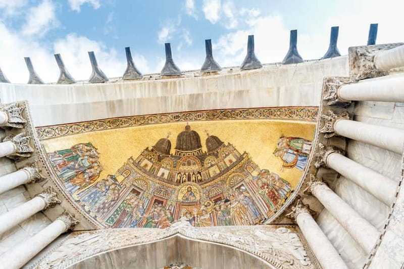 Venice: Doge's Palace and St Mark's Basilica Walking Tour - Price and value: what your $101 per person is buying