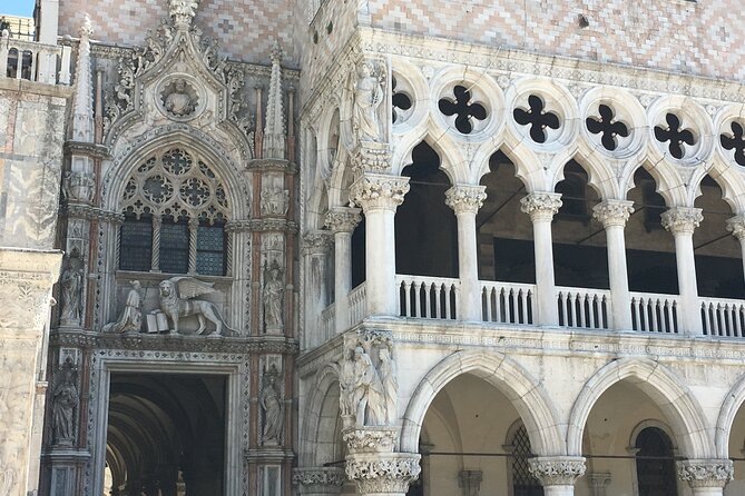 Venice Doge's Palace Guided Tour & SECRET ITINERARIES Option - St. Mark’s Basilica and the Name Rule (If Your Option Includes It)