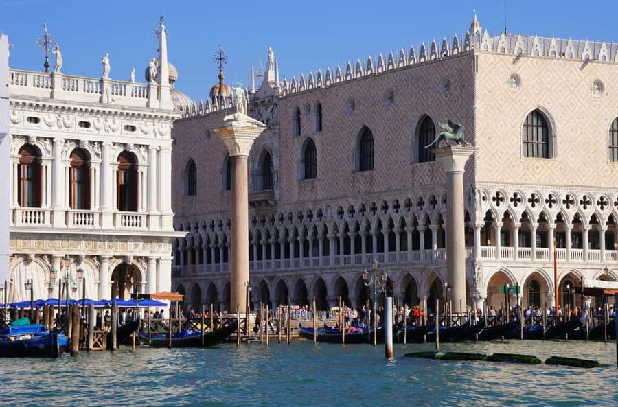 Venice Doge's Palace & Prisons Tour - Trial Chambers of the Council of Ten: where politics turns dark