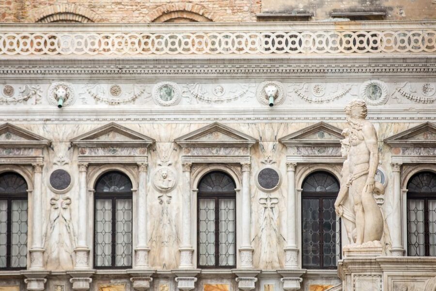 Venice: Doge's Palace Skip-the-Line Tour with Prisons - Your route inside the palace: power rooms and the art you’ll actually remember