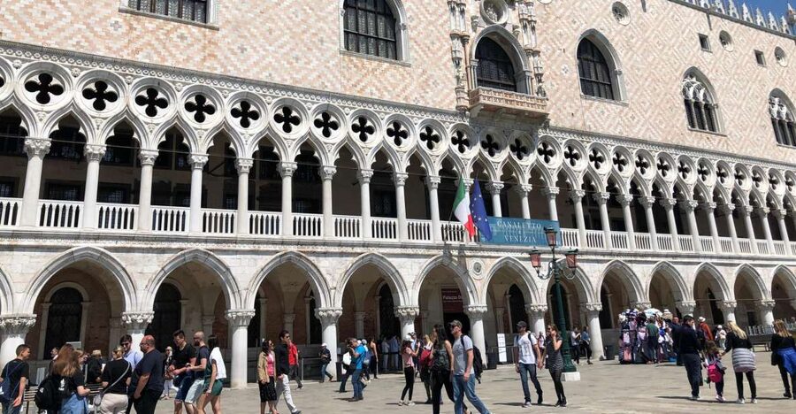 Venice: Doge's Palace & St. Mark's Basilica Tour - Why Doge’s Palace and St. Mark’s Basilica belong together