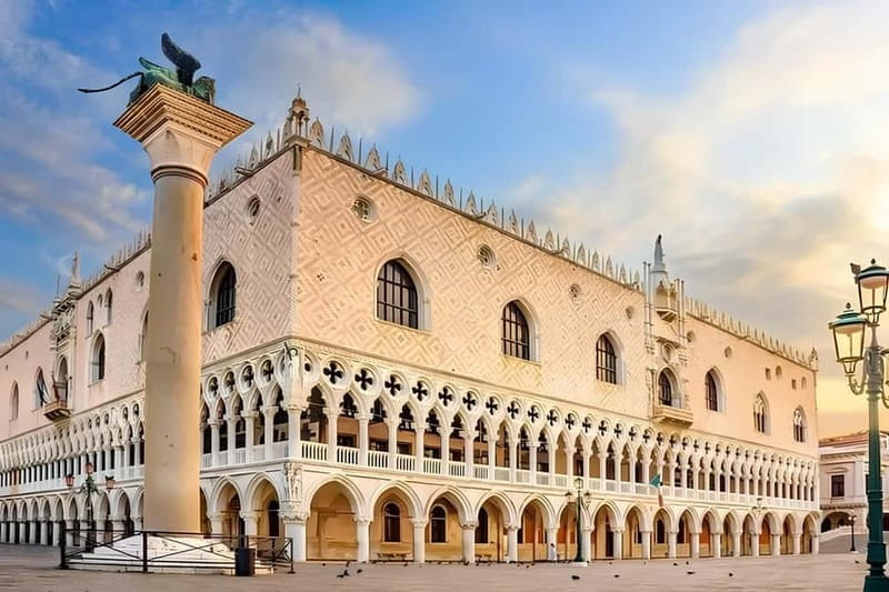 Venice: Doge’s Palace with Optional St.Mark's Basilica Entry - Inside Doge’s Palace: Gothic Chambers, the Doge’s World, and Big Staircases