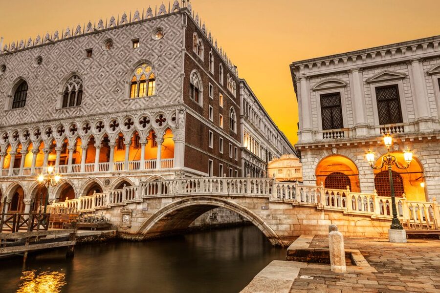 Venice: Lords of the Night Prison’s Palace Cells & Tortures - Finding the Palazzo delle Prigioni Near San Marco (Without Getting Lost)