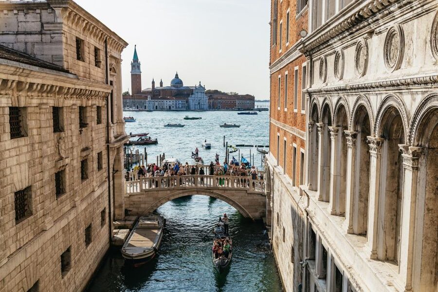 Venice: Private Entry Doge Palace & St. Mark Terraces Tour - Doge’s Palace before the crowds: what you’ll actually see