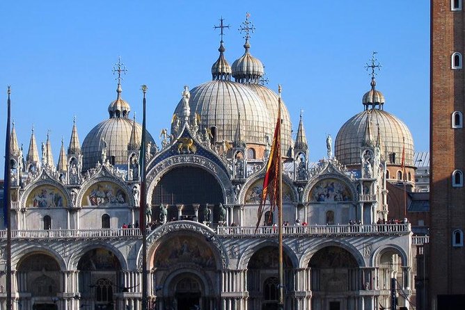 Venice's Best: Basilica, Doge's Palace, Gondola & History Gallery - History Gallery VR: a quick way to make Venice make sense