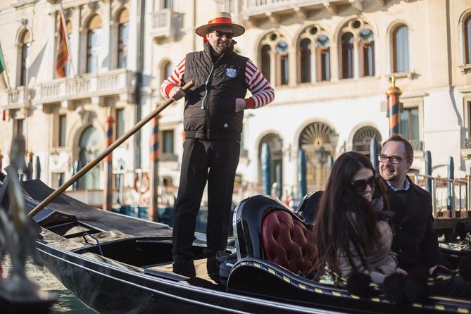 Venice's Icons: Basilica, Doge Palace, Rialto & Optional Gondola - The gondola ride option: plan for shared comfort, and confirm your route expectations