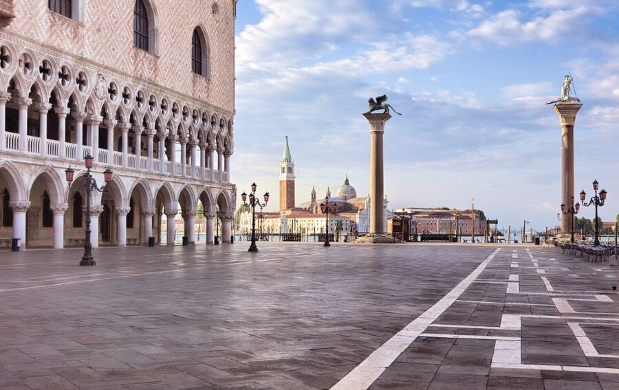 Venice: St Mark’s Basilica and Doge’s Palace Private Tour - Doge’s Palace walkthrough: art, politics, and the people behind the power