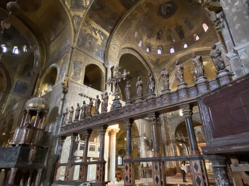 Venice: St Mark's Basilica, Doge Palace, & Bell Tower Option - VR at the Venice History Gallery: a smart way to connect the city to its past