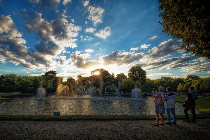 Versailles: Full Day Tour & Shuttle from Paris - A 7-hour Versailles day with timed palace entry and 11-language audio