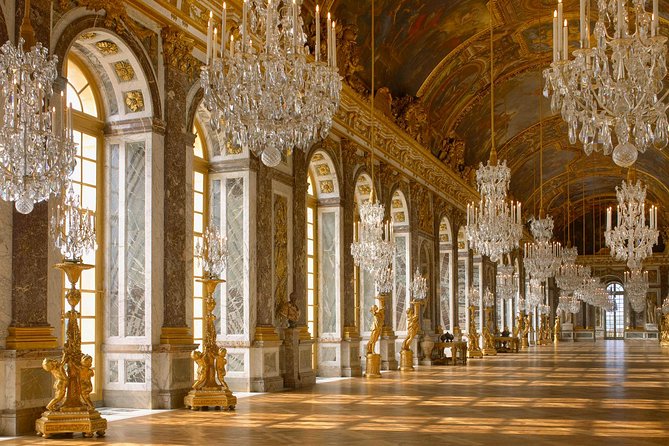 Versailles: Full Day Tour & Shuttle from Paris - Inside the Palace: Hall of Mirrors, King’s Apartments, and how the time slices work