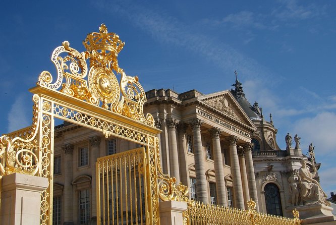 Versailles Palace and Gardens Half Day Guided Tour from Paris - Start With the Palace Grounds and Louis XIV’s Equestrian Moment