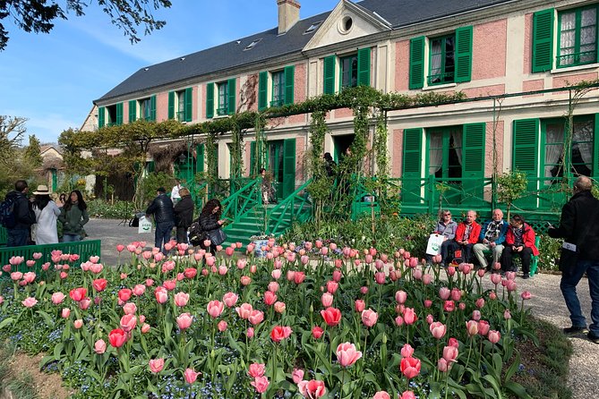 Versailles Palace and Giverny Private Guided Tour from Paris - The French countryside drive to Giverny: where Impressionism comes from