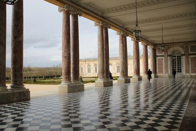 Versailles Palace Entrance Ticket and Breakfast at Ore Restaurant - Making Your Own Route: A Practical Way to Avoid Time Waste