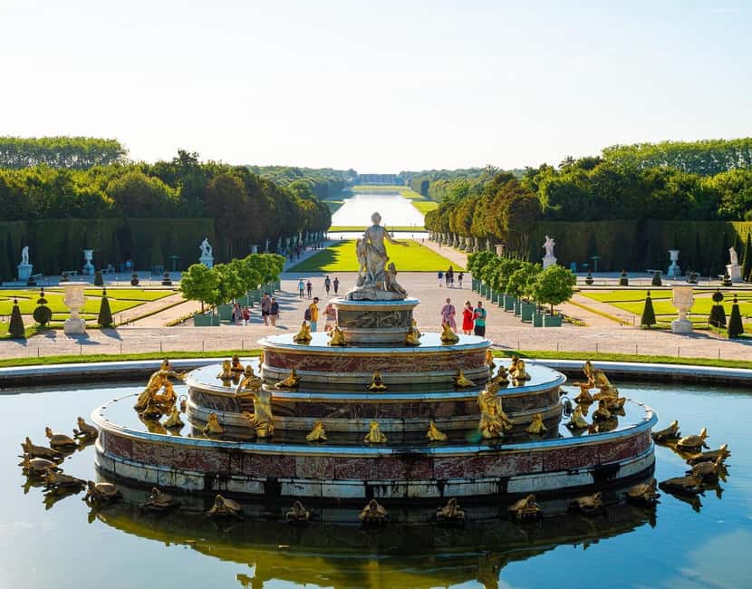 Versailles: Palace & Gardens Guided Tour with Entry Tickets - Who this tour suits best (and who should skip it)
