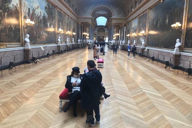 Versailles Palace & Gardens Tour with Transport from Paris - Guided vs self-guided: how to choose the right way to see Versailles