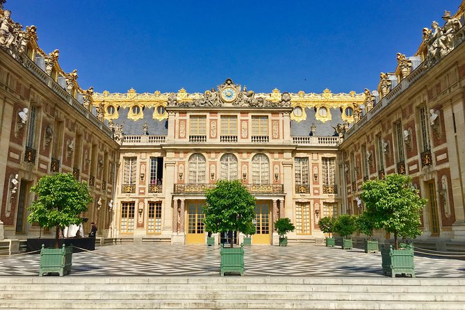 Versailles Palace & Giverny Private Tour with Lunch&Hotel Pick-up - Price and what $901.10 per person really buys you