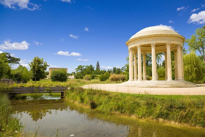 Versailles Palace & Marie-Antoinette's Estate Private Guided Tour with Lunch - Key highlights you’ll feel immediately