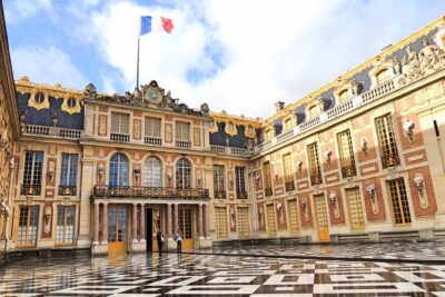 Versailles Palace Private Half Day Guided Tour including Hotel Pickup from Paris - Stop 1: The Palace of Versailles highlights (Louis XIV’s world)