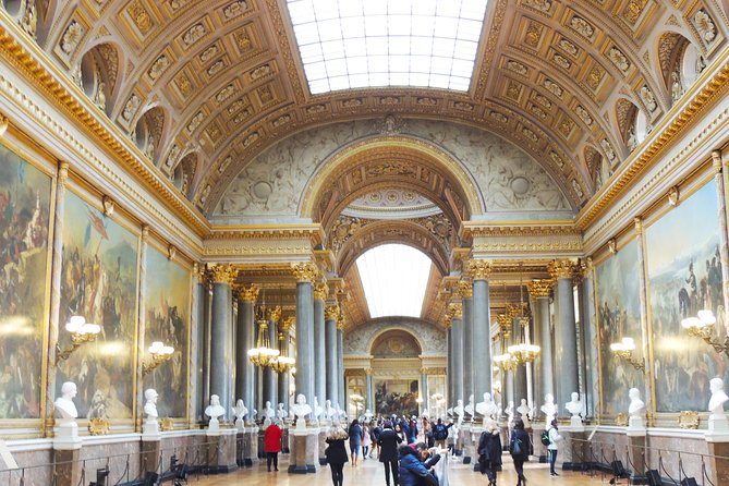 Versailles Palace Private Half Day Guided Tour including Hotel Pickup from Paris - Stop 3: Jardins de Versailles with 55 fountains (French garden logic)