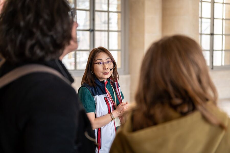 Versailles: Private Tour of the Palace with Reserved Entry - Getting started at Place d’Armes and walking right in