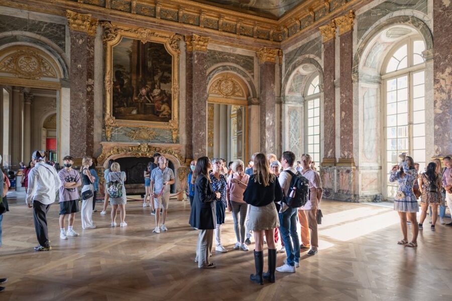 Versailles: Skip-the-Line Versailles Palace and Gardens Tour - Skip-the-line works best when you arrive ready to start