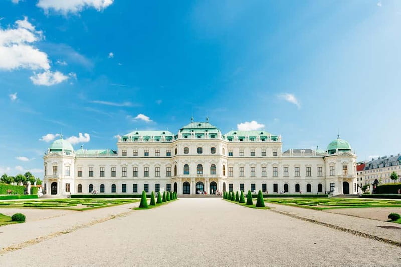 Vienna: Belvedere Palace & Garden Skip-the-Line Guided Tour - The Kiss and the Secession stars: how the art session really works