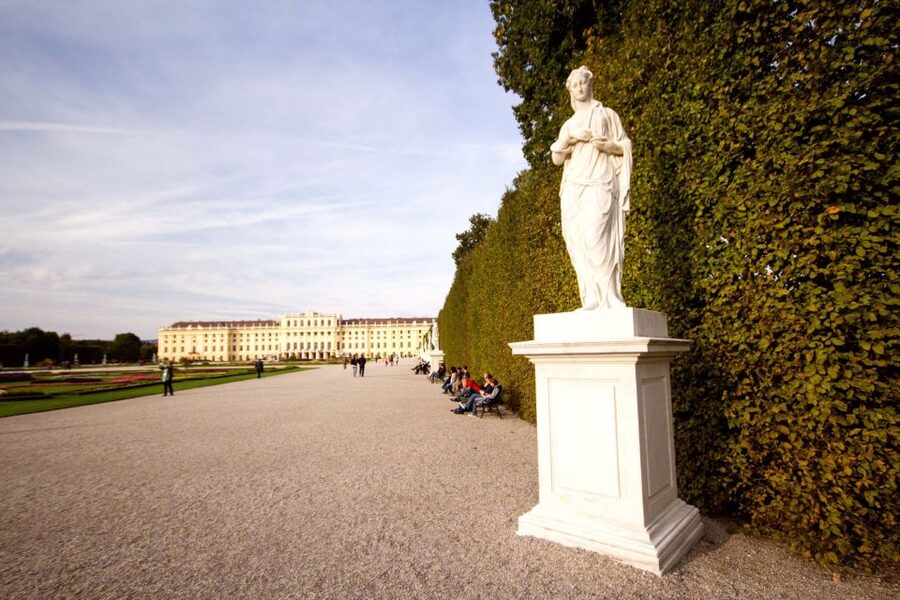Vienna: Bus & Schönbrunn Palace Skip-the-Line Guided Tour - Should You Book This Vienna Bus and Schönbrunn Tour?