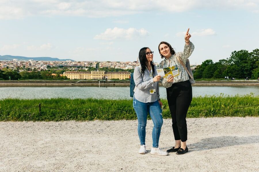 Vienna: Panorama Train Tickets to explore Schönbrunn Palace - Why the Panoramabahn is the smart way through Schönbrunn Park