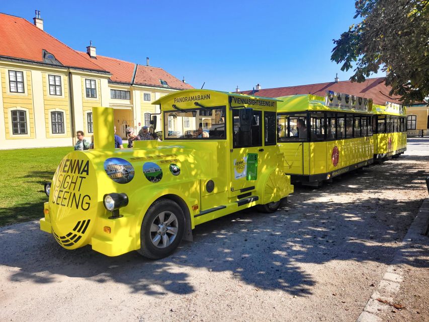 Vienna: Panorama Train Tickets to explore Schönbrunn Palace - How the hop-on hop-off loop works across 9 stops
