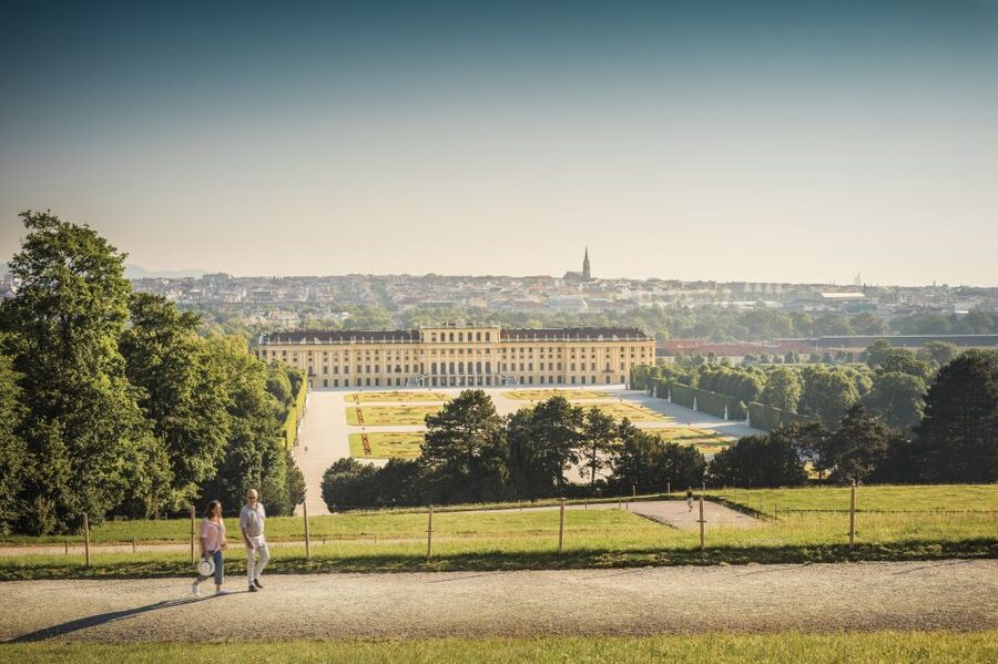 Vienna: Schönbrunn Palace Entry Ticket with Lunch - Lunch-to-tour timing: how the slots actually work