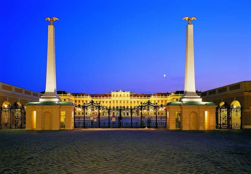 Vienna: Schönbrunn Palace Evening Tour, Dinner and Concert - Schönbrunn Palace After 5:30: The Audio Tour That Lets You Set Your Pace