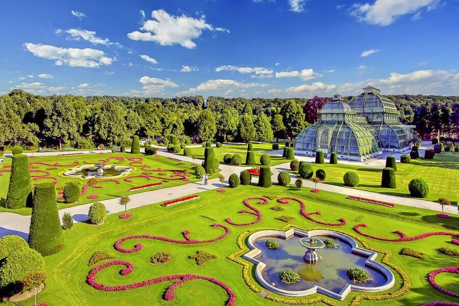 Vienna: Schönbrunn Palace & Gardens Skip-the-Line Tour - Key things I’d circle on your map
