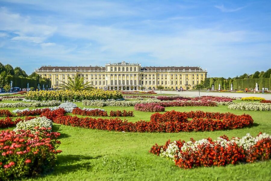 Vienna: Schönbrunn Palace & Gardens Skip-the-Line Tour - Should you book this Schönbrunn Palace & Gardens skip-the-line tour?