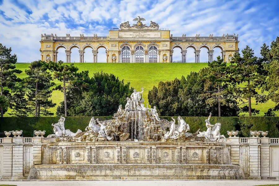 Vienna: Schönbrunn Palace & Gardens Skip-the-Line Tour - Who should book this Schönbrunn tour (and who might want a longer plan)