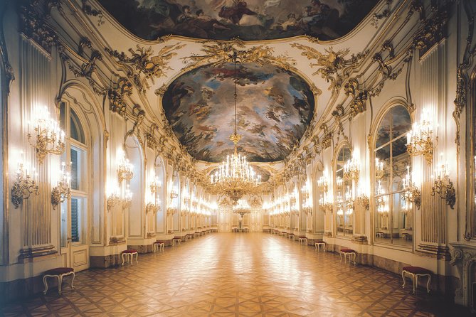Vienna: Skip the Line Schönbrunn Palace and Gardens Guided Tour - Crowds and pace: the trade-off you should plan for