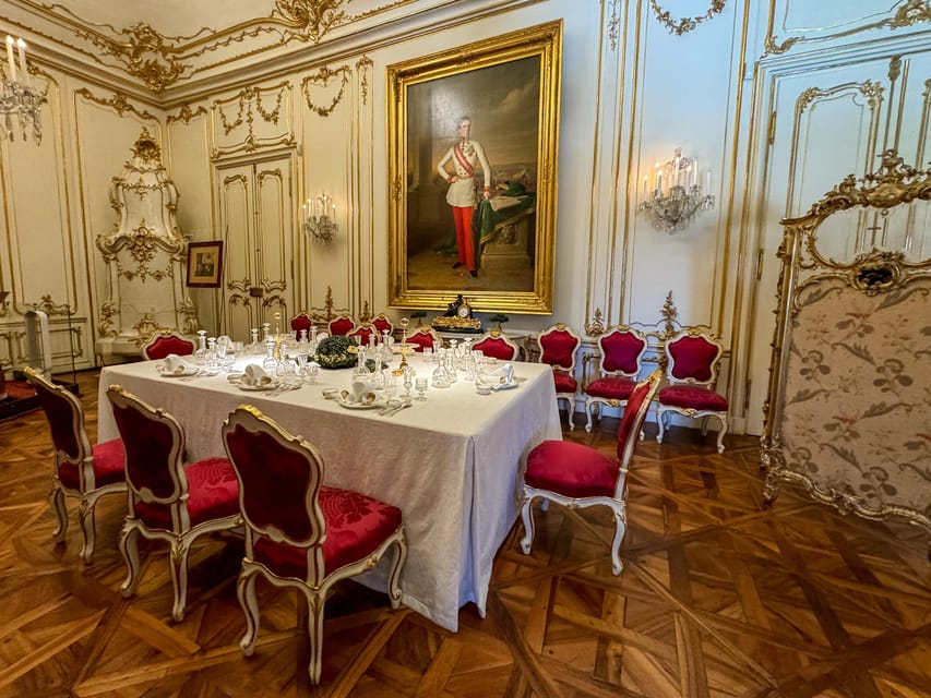 Vienna: Skip-the-Line Schönbrunn Palace and Gardens Tour - Practical comfort: what to bring (and what to leave behind)