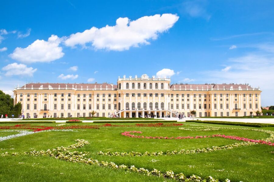 Vienna: Skip-the-Line Schonbrunn Palace Private Tour - Who this private Schonbrunn tour is best for